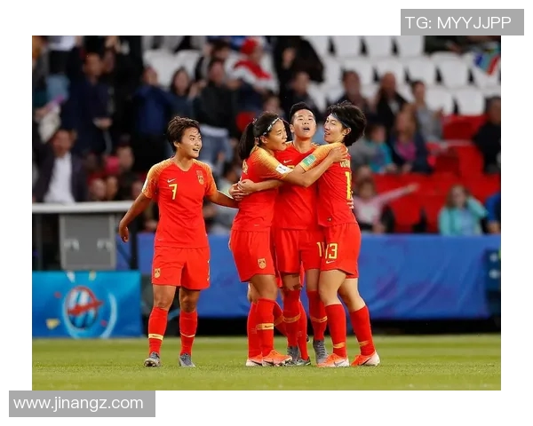 西安足球队在世界锦标赛中的意识表现与战术分析探讨